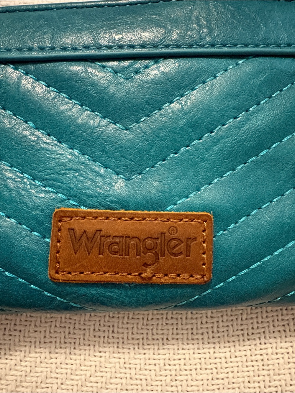 Wrangler Teal Chevron Zip-Around Wallet - Picture 2 of 4